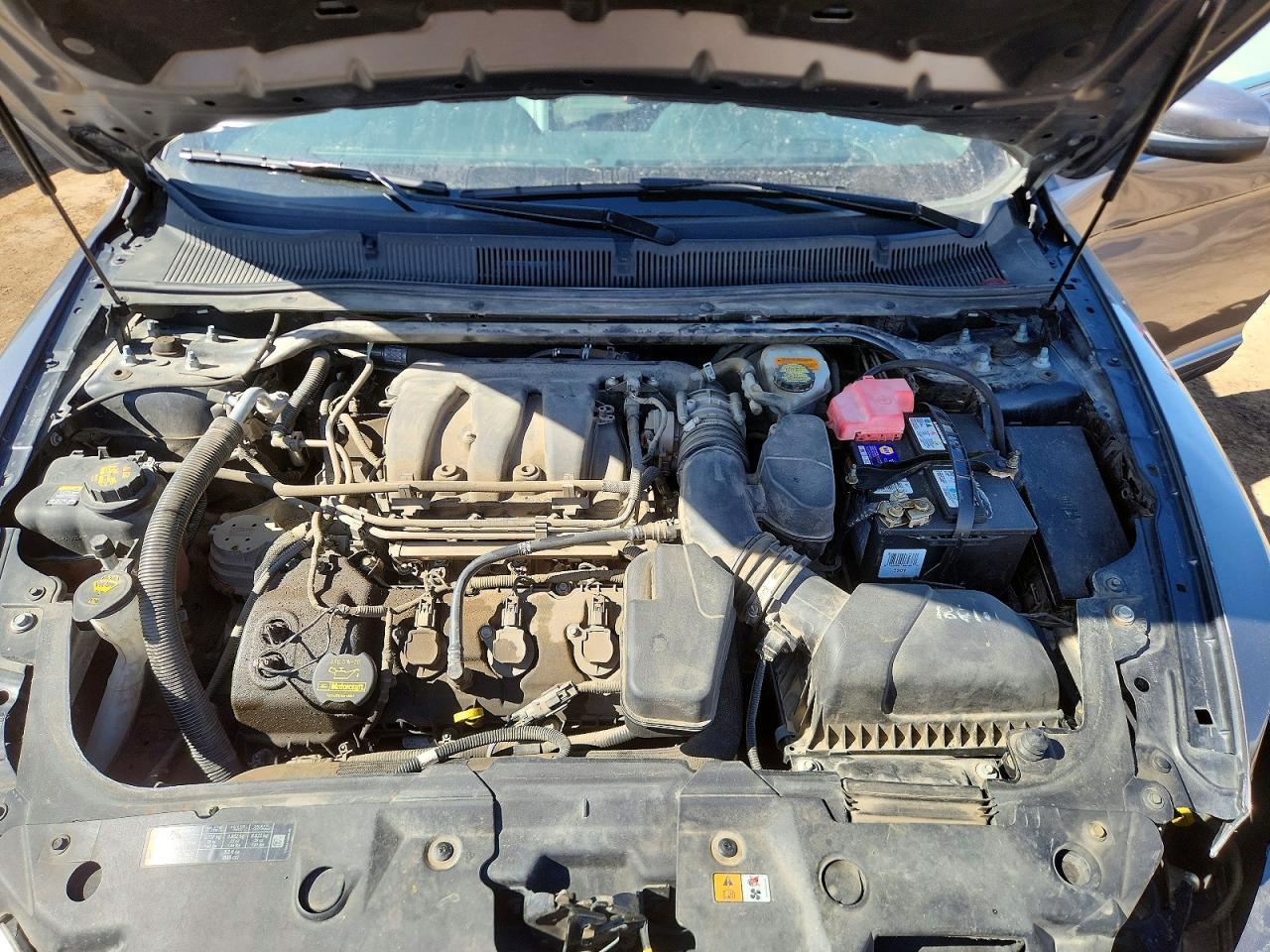 2013 FORD Taurus