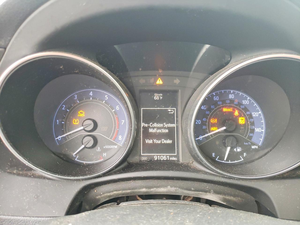 2018 TOYOTA COROLLA