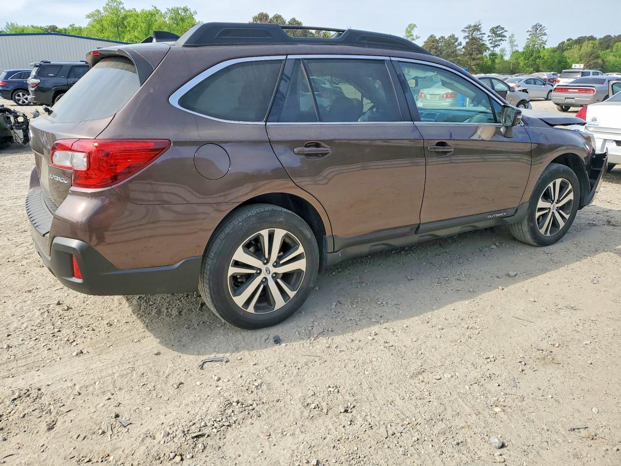 2019 SUBARU Outback