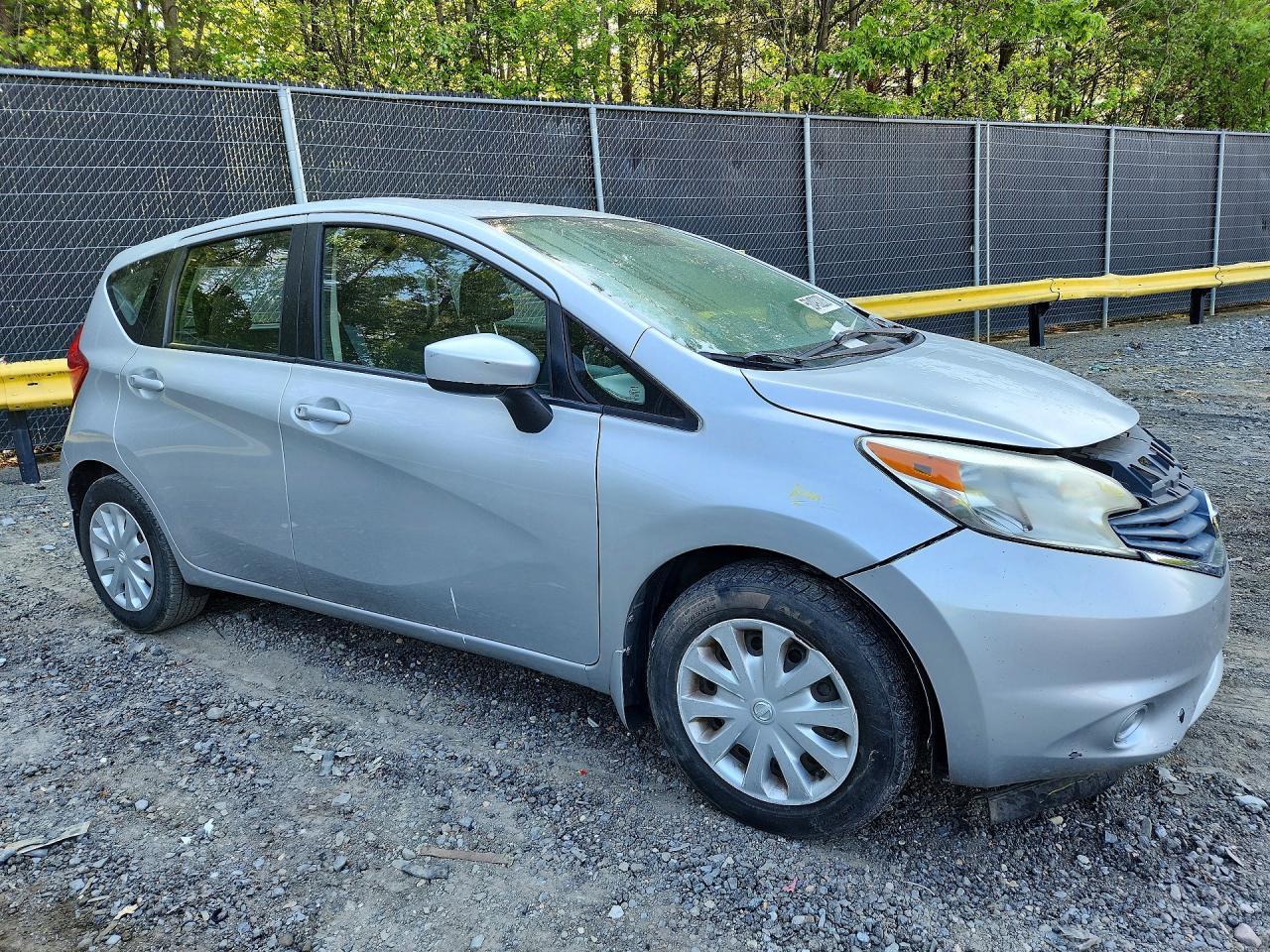 2015 NISSAN Versa Note