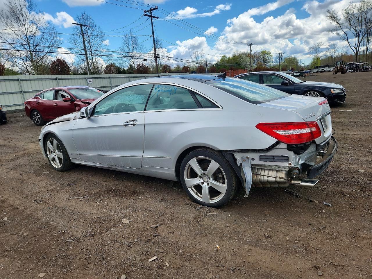 2013 MERCEDES-BENZ E-Class