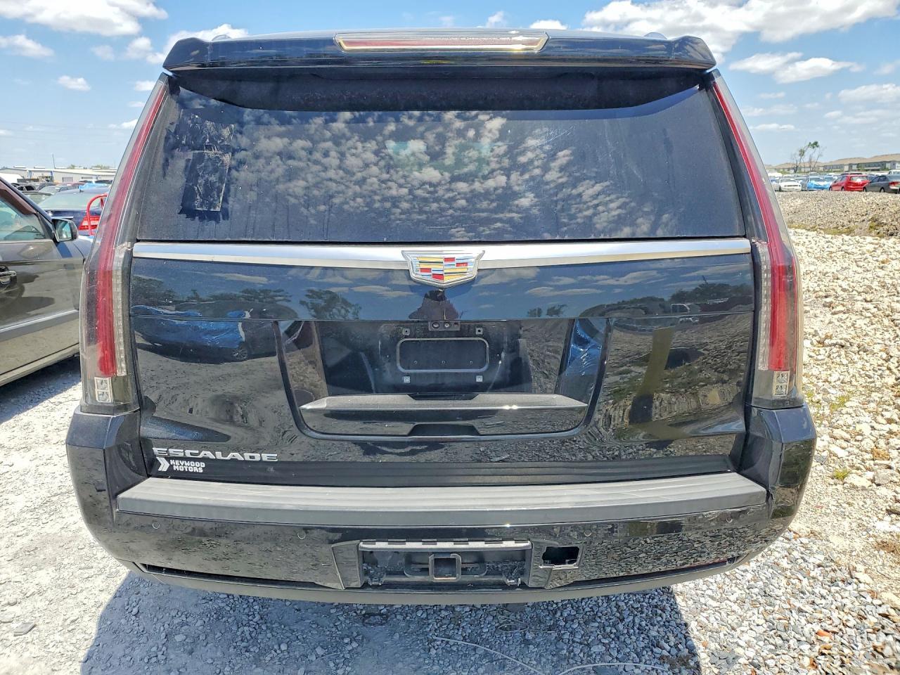 2018 CADILLAC Escalade ESV