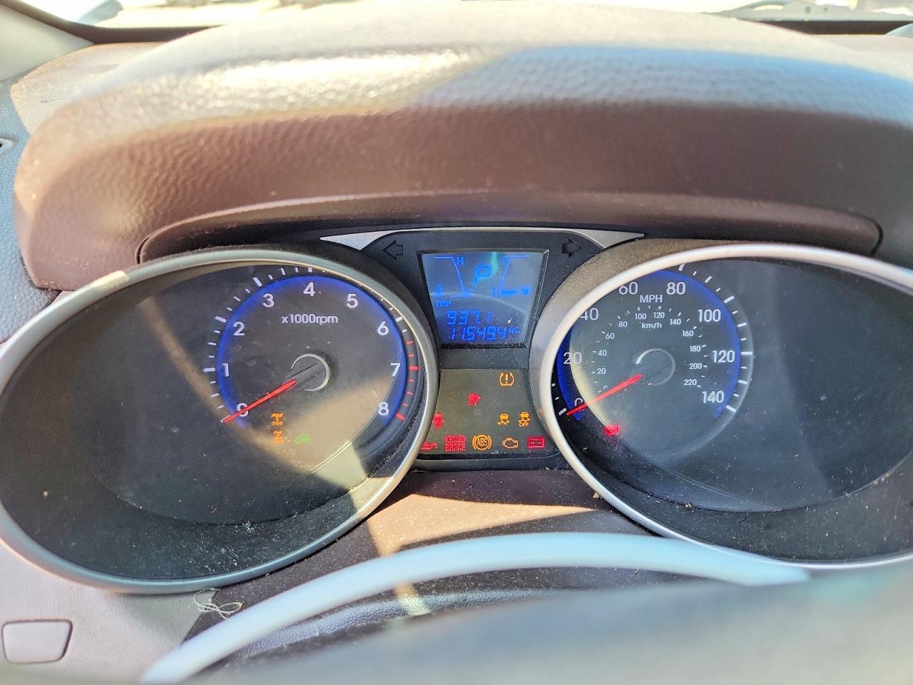 2015 HYUNDAI TUCSON