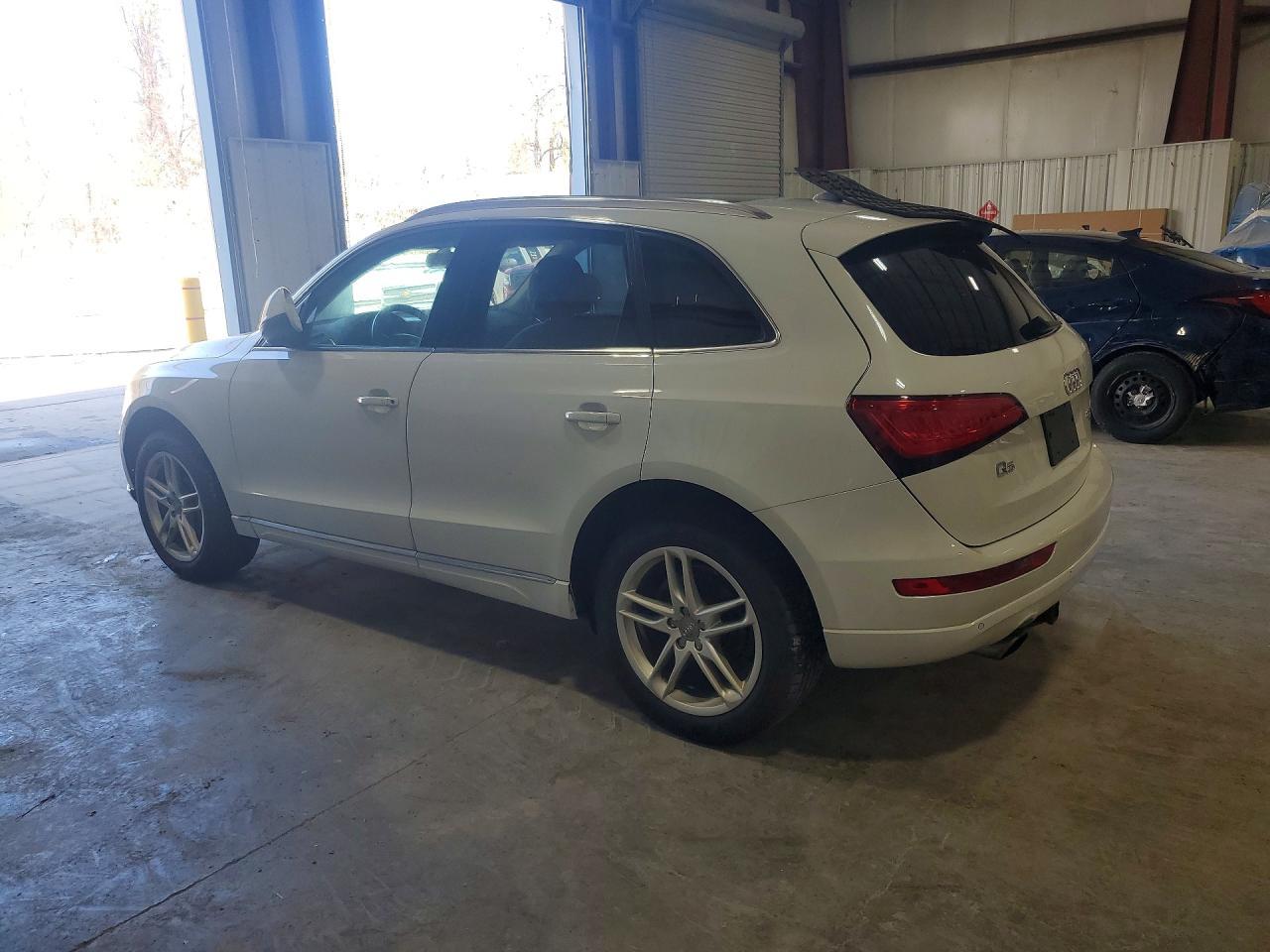 2014 AUDI Q5