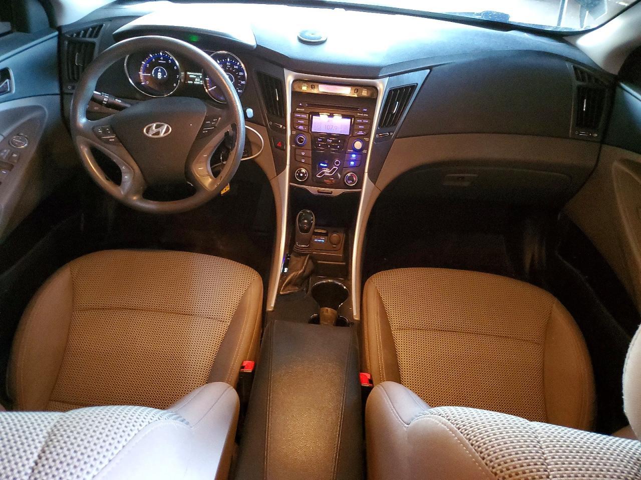 2012 HYUNDAI SONATA