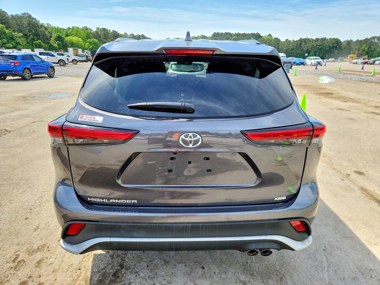 2022 TOYOTA HIGHLANDER