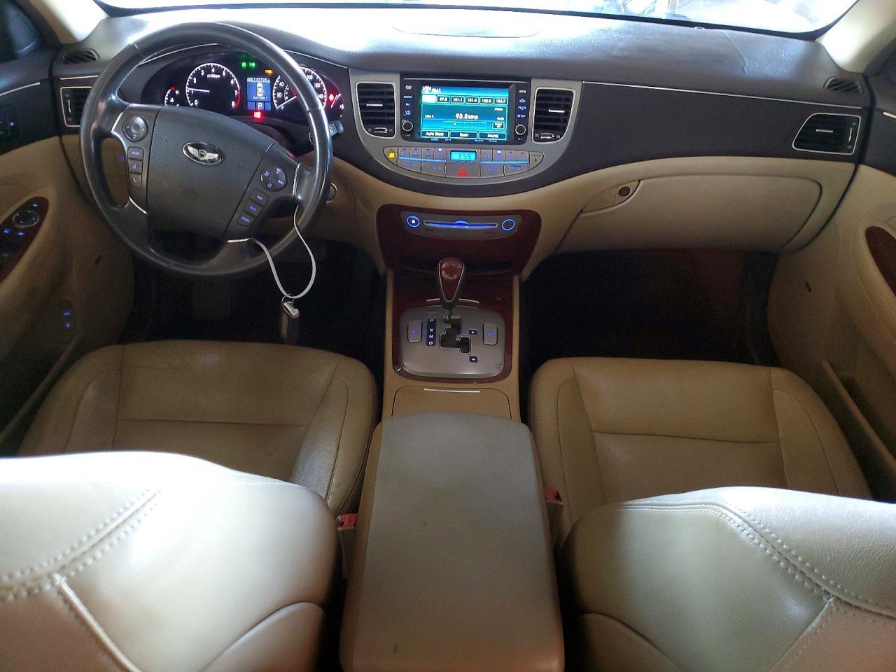 2012 HYUNDAI GENESIS