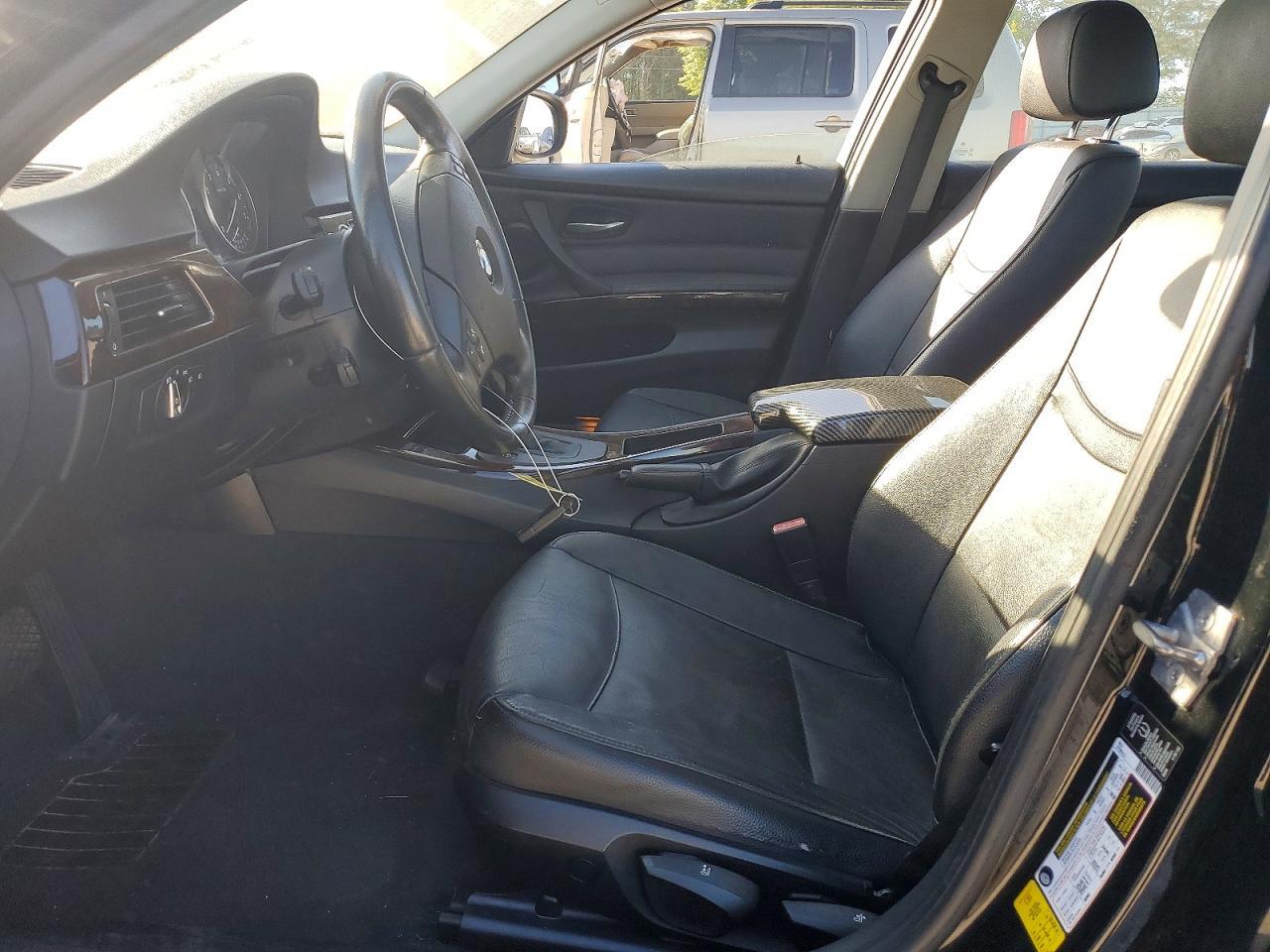 2011 BMW 3 SERIES