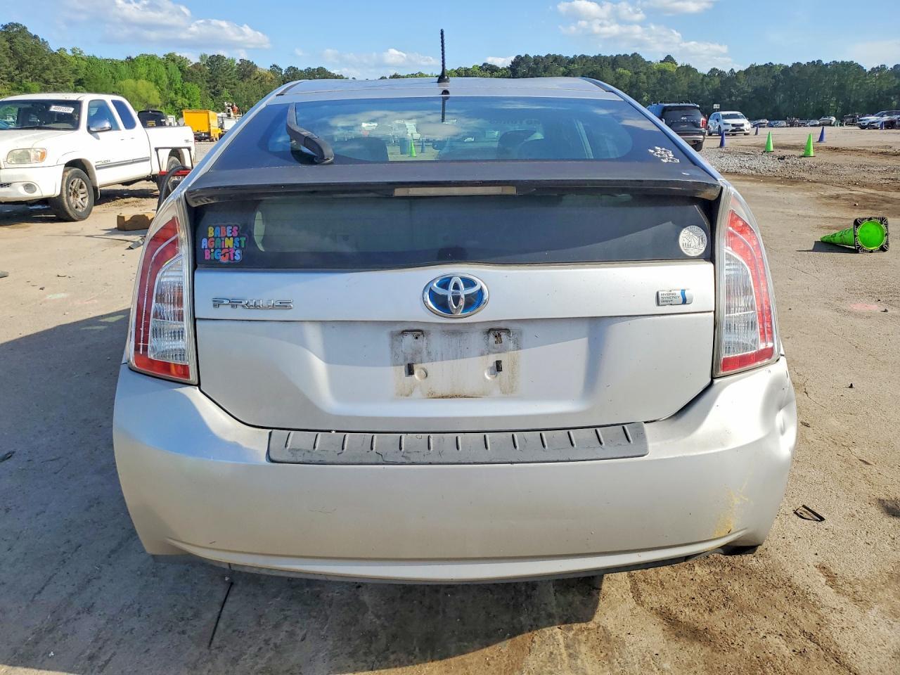 2012 TOYOTA PRIUS