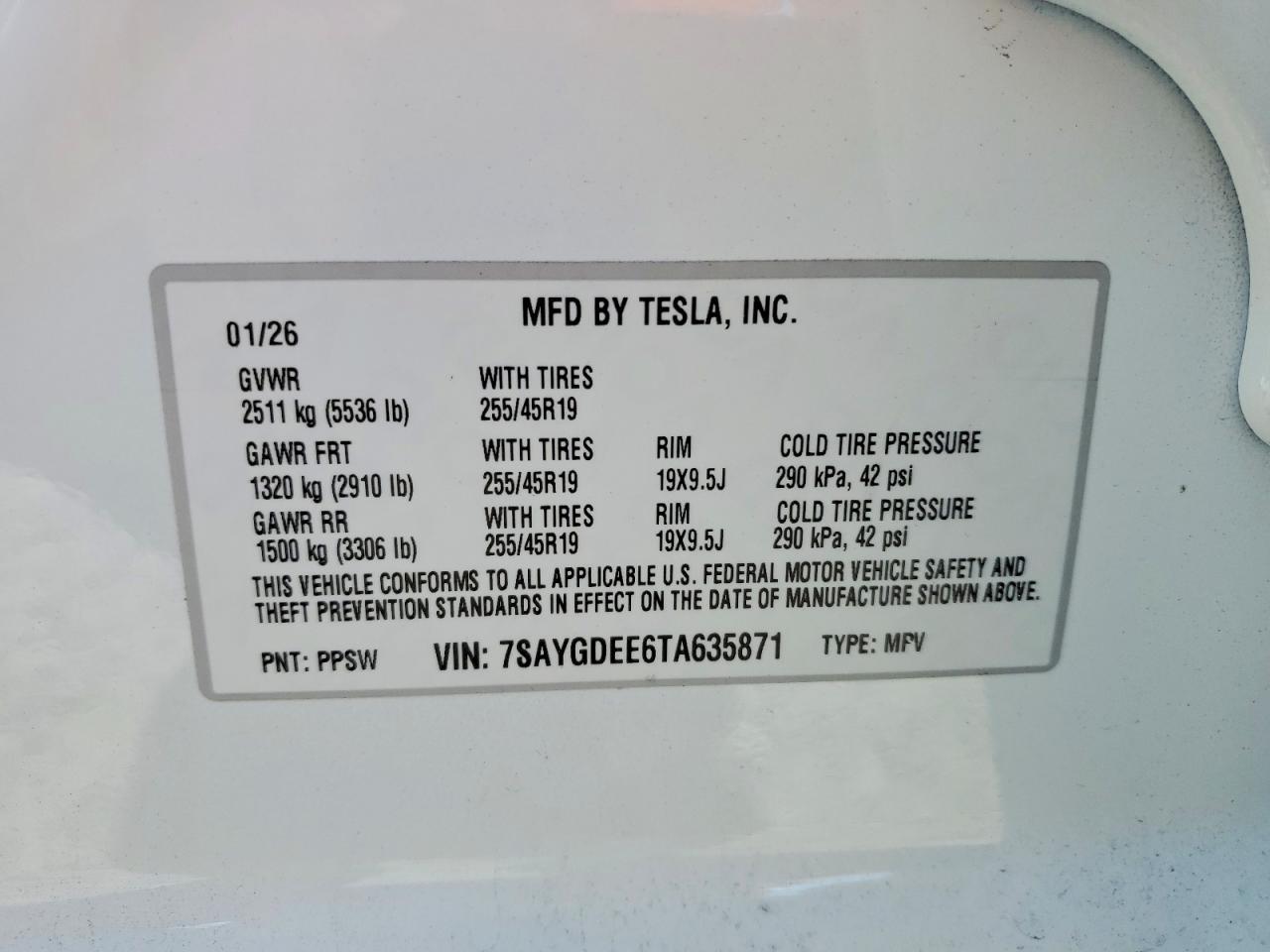 2026 TESLA MODEL Y