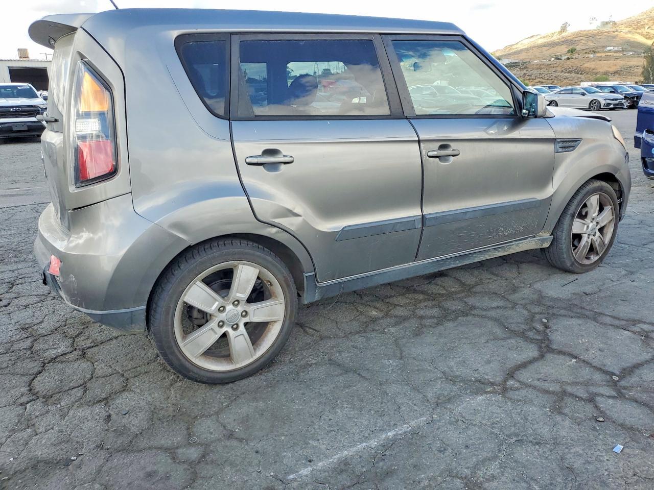 2011 KIA SOUL