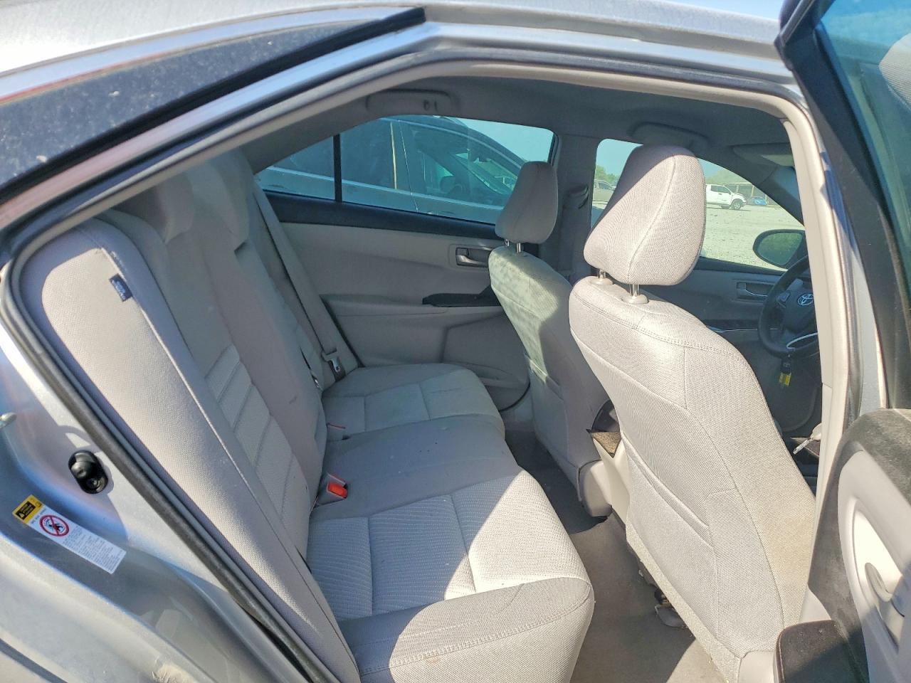 2016 TOYOTA CAMRY