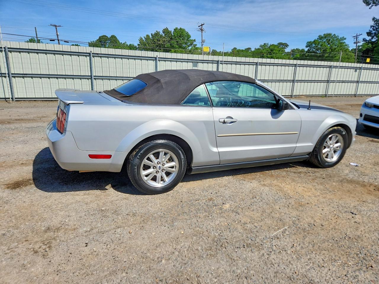 2007 FORD MUSTANG