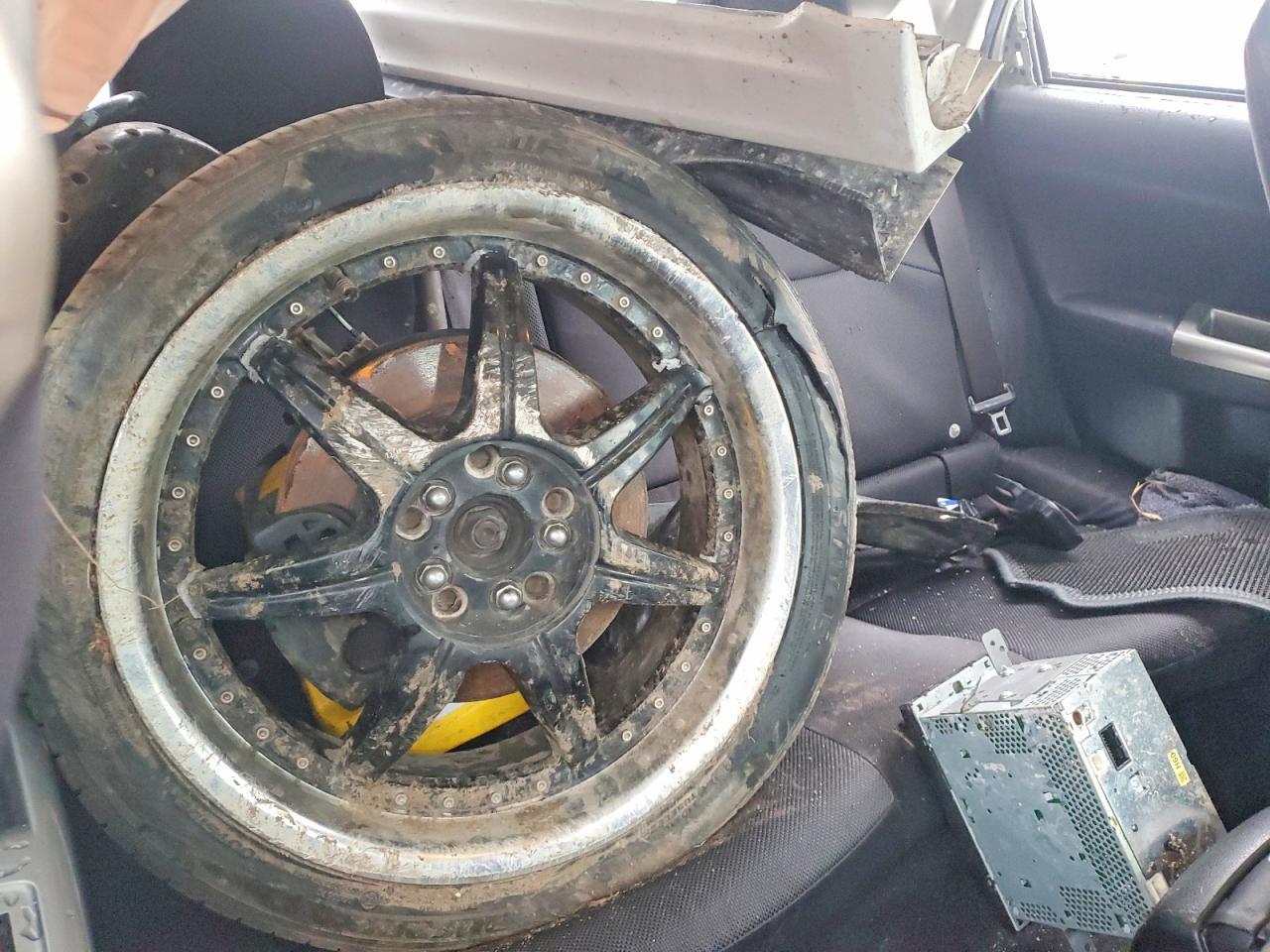 2010 SUBARU IMPREZA