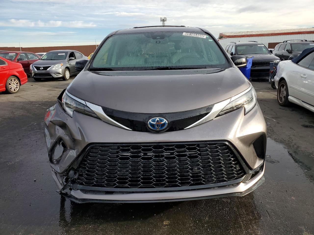 2021 TOYOTA SIENNA