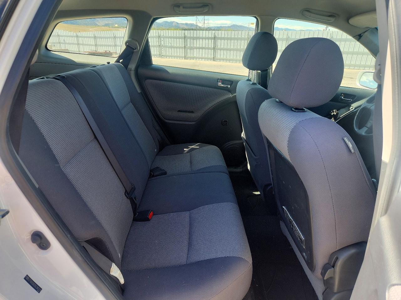 2005 TOYOTA COROLLA