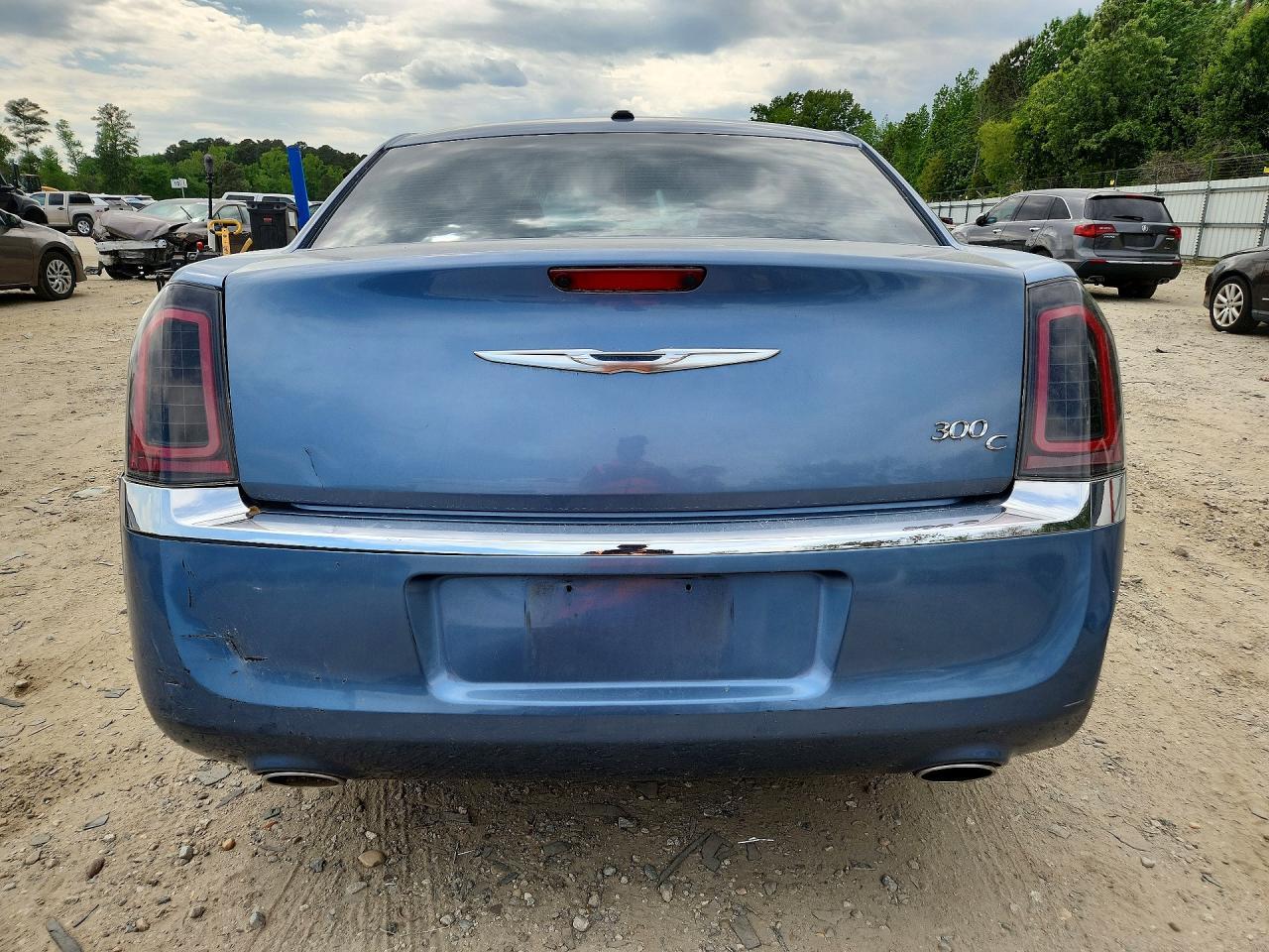 2011 CHRYSLER 300