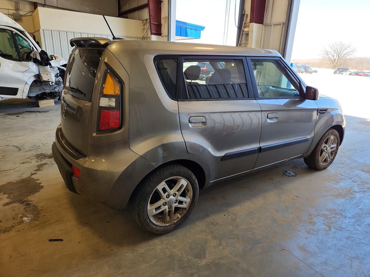 2010 KIA SOUL