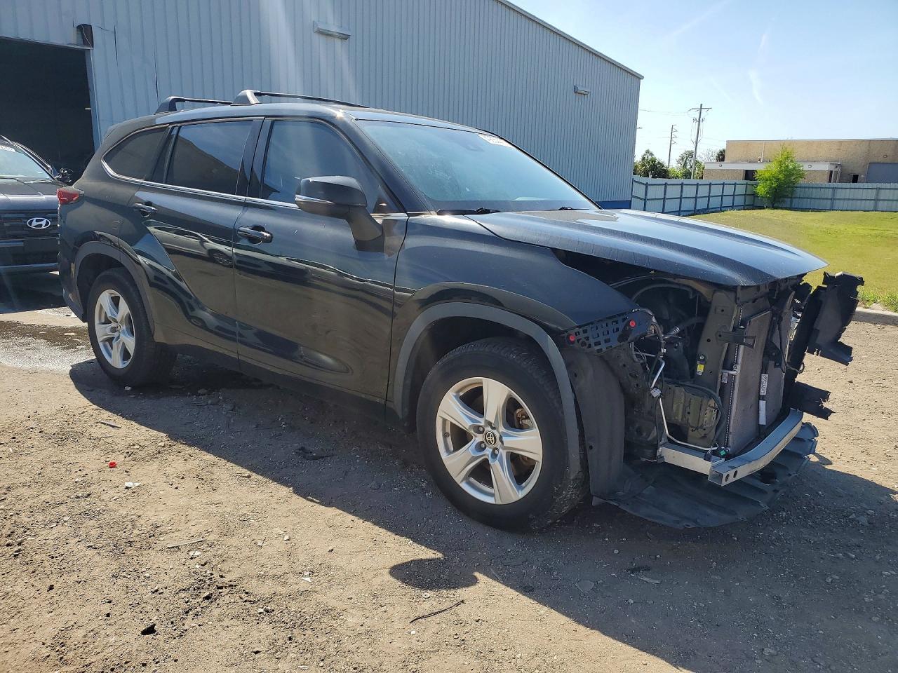 2021 TOYOTA HIGHLANDER