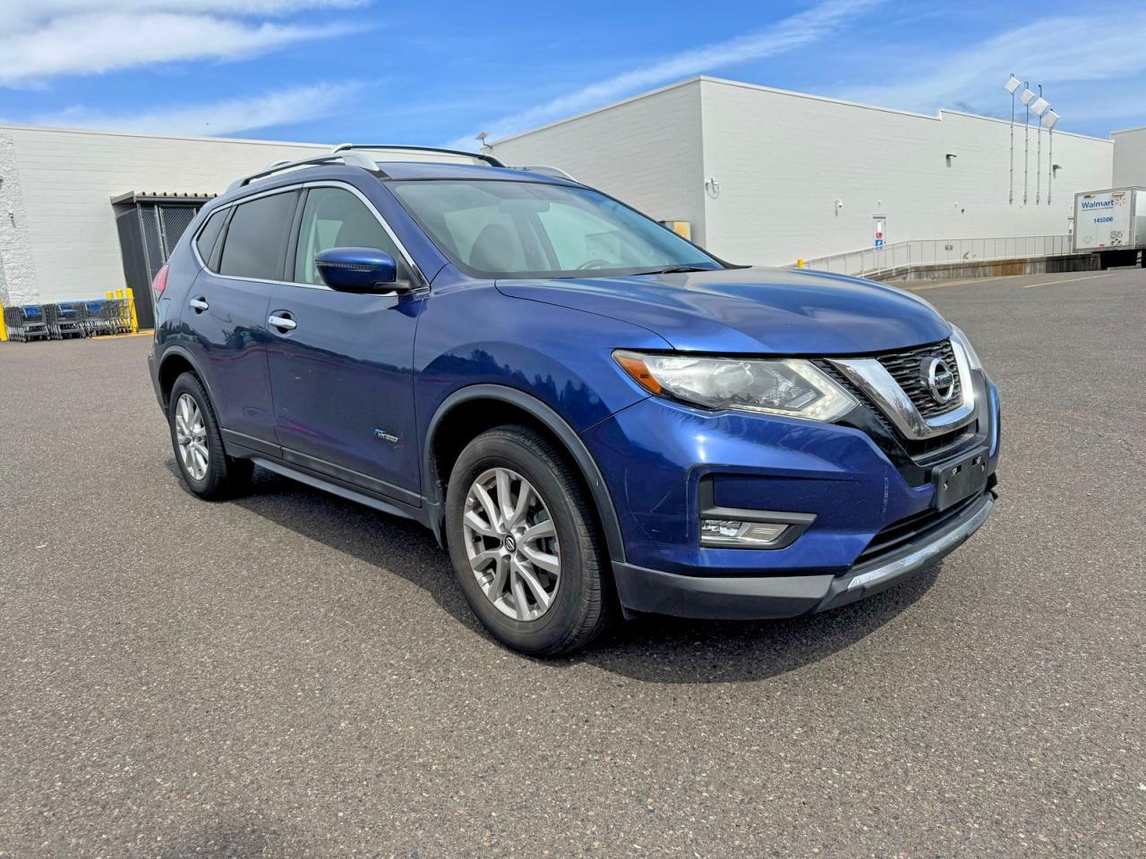 2017 NISSAN ROGUE