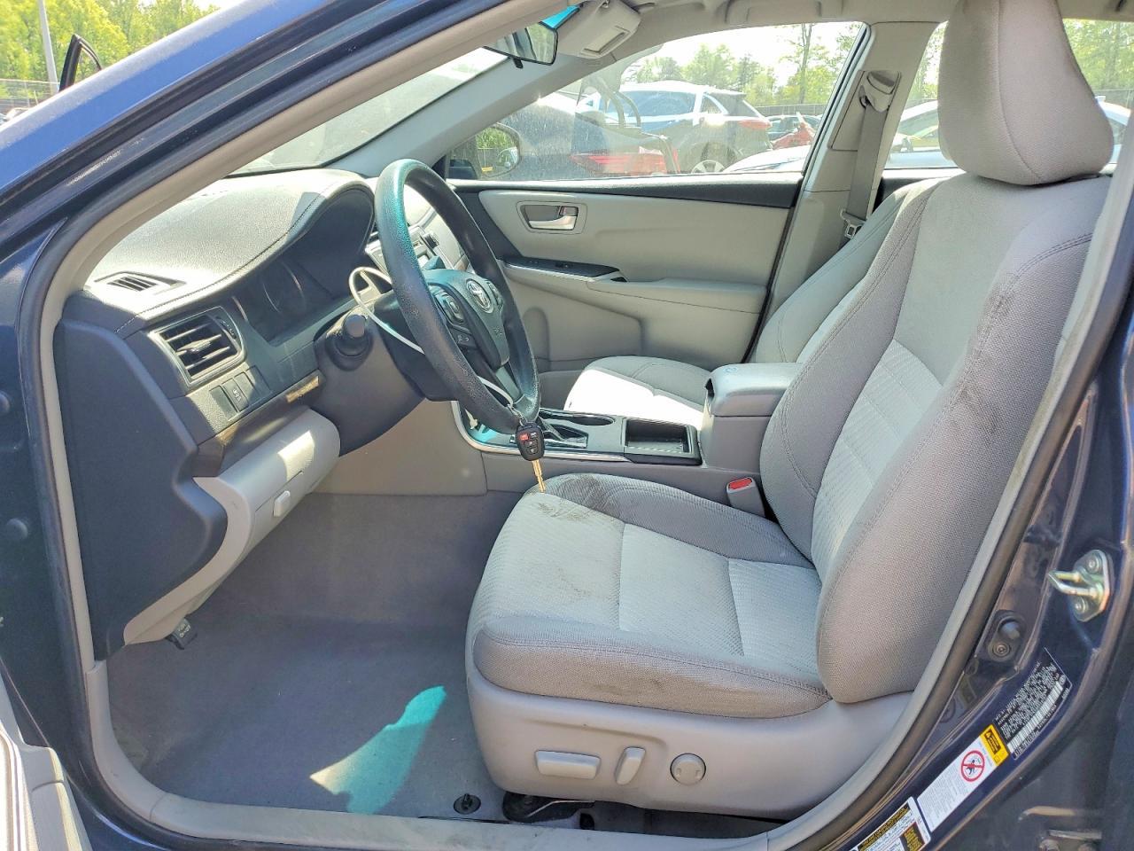 2016 TOYOTA CAMRY