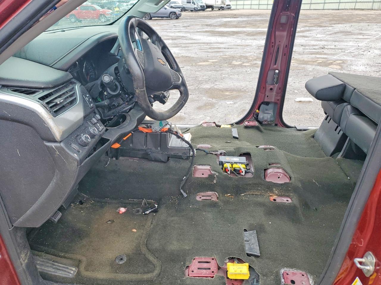 2016 CHEVROLET Suburban