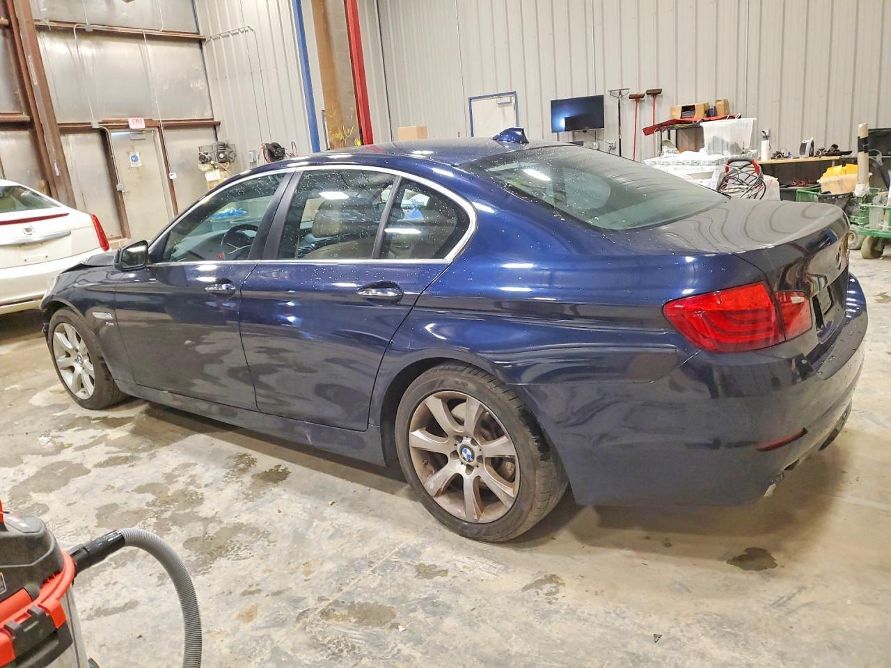 2011 BMW 5 series