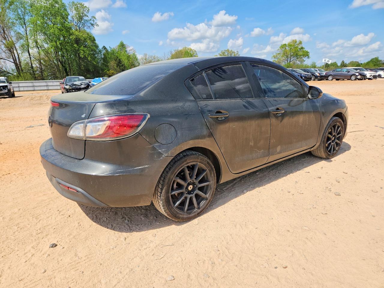 2010 MAZDA 3