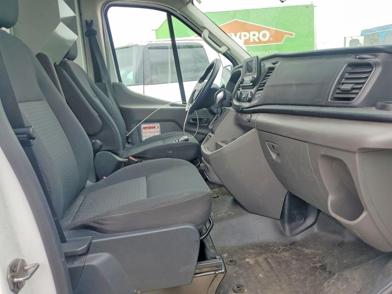2022 FORD Transit