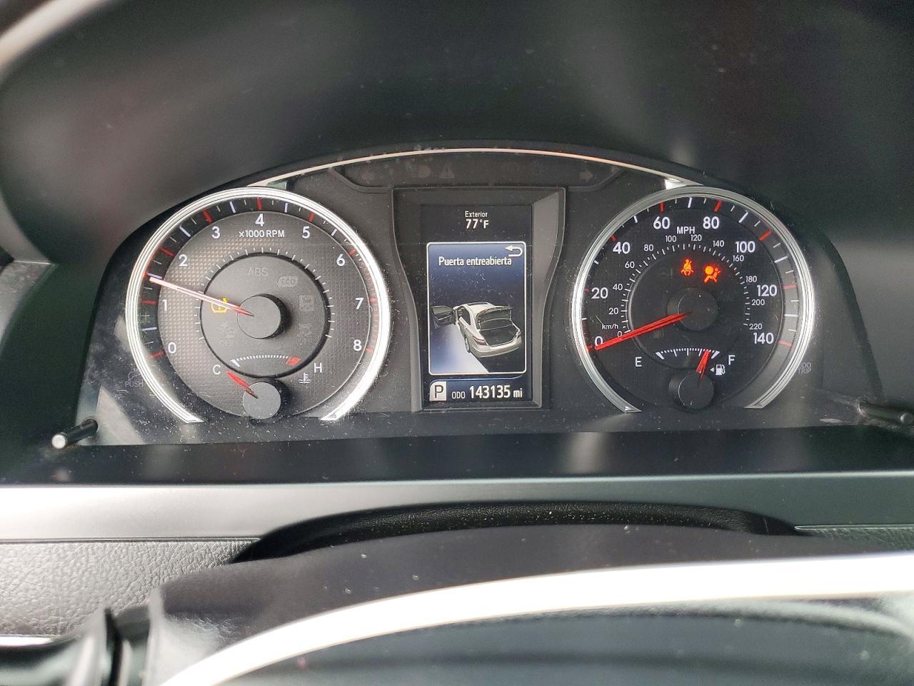 2017 TOYOTA CAMRY