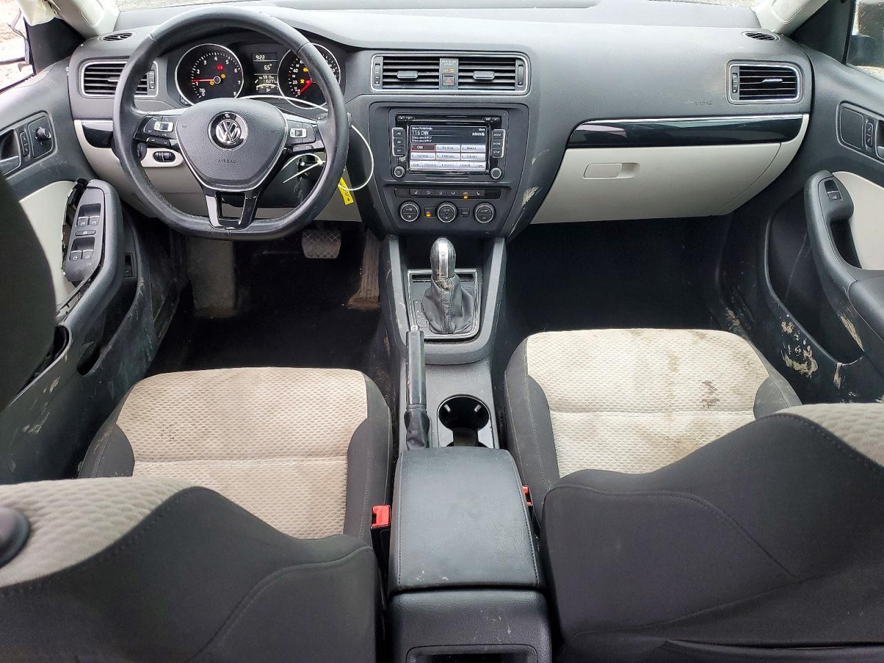 2015 VOLKSWAGEN JETTA