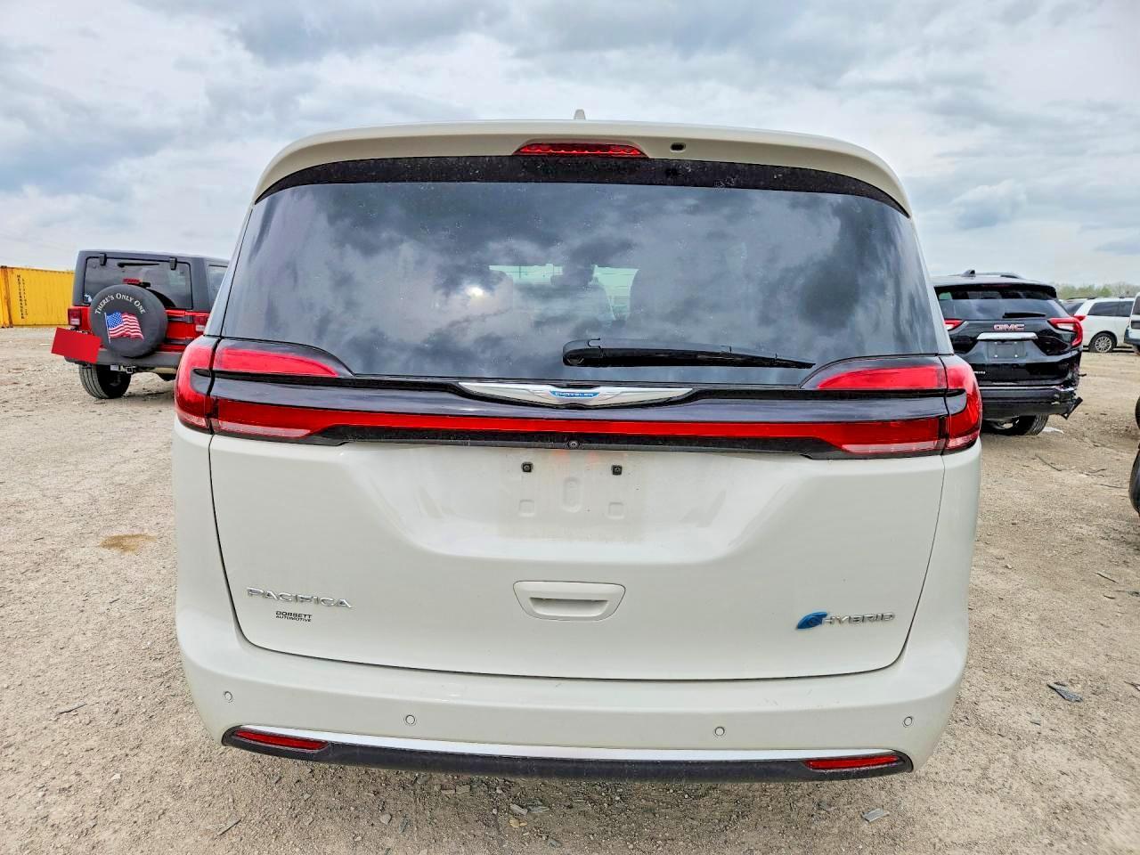 2021 CHRYSLER Pacifica