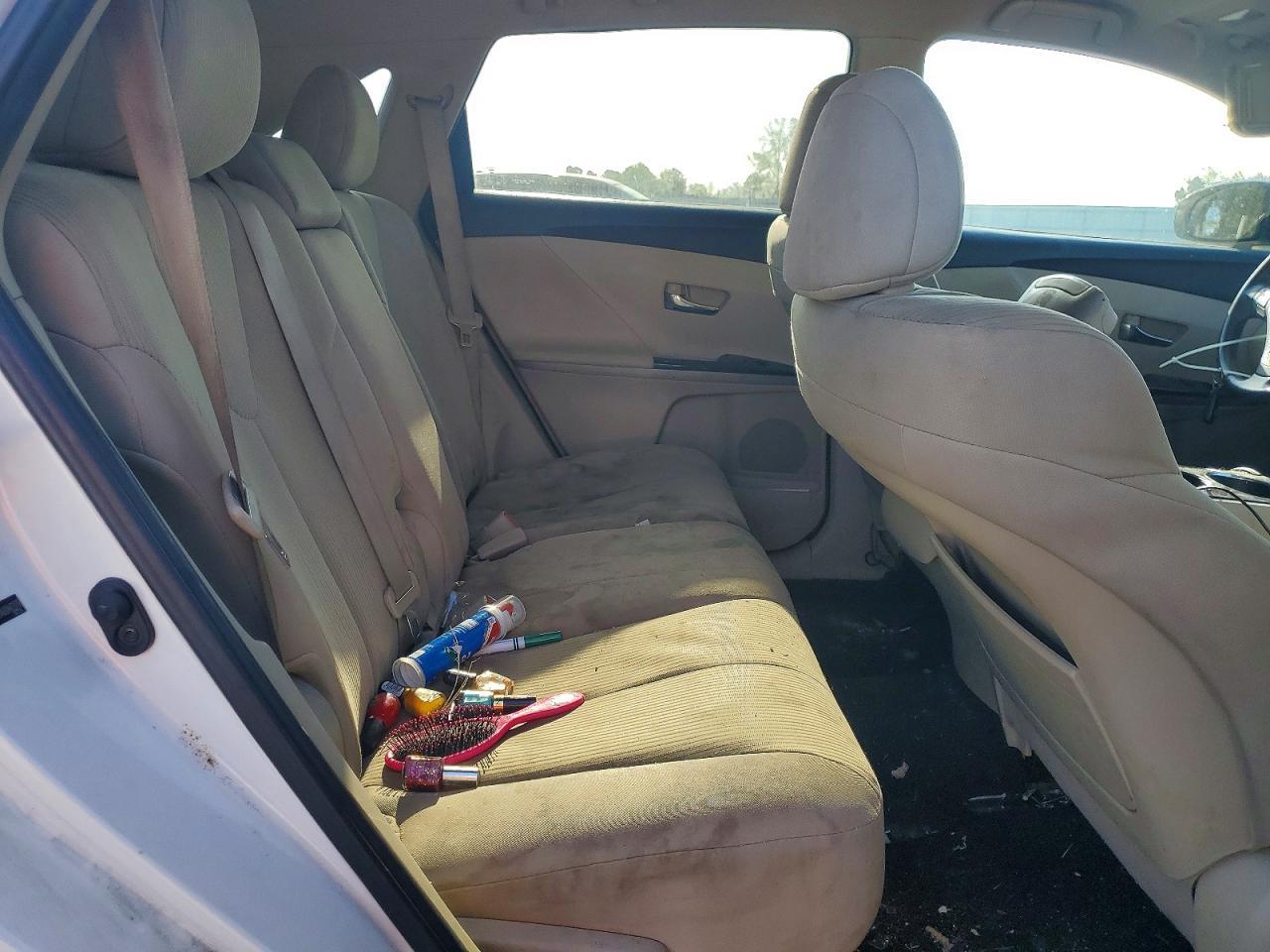 2010 TOYOTA VENZA