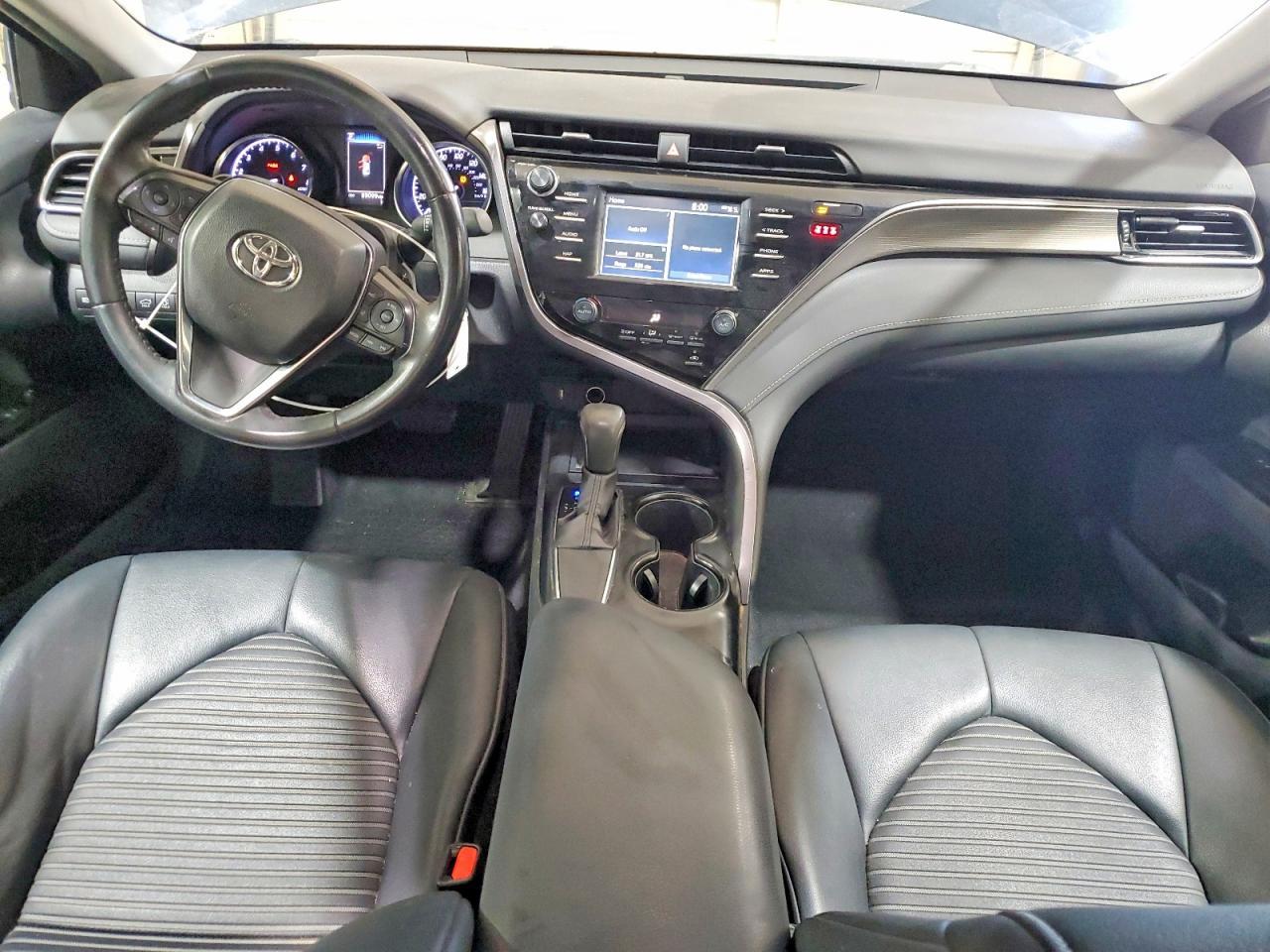 2019 TOYOTA CAMRY