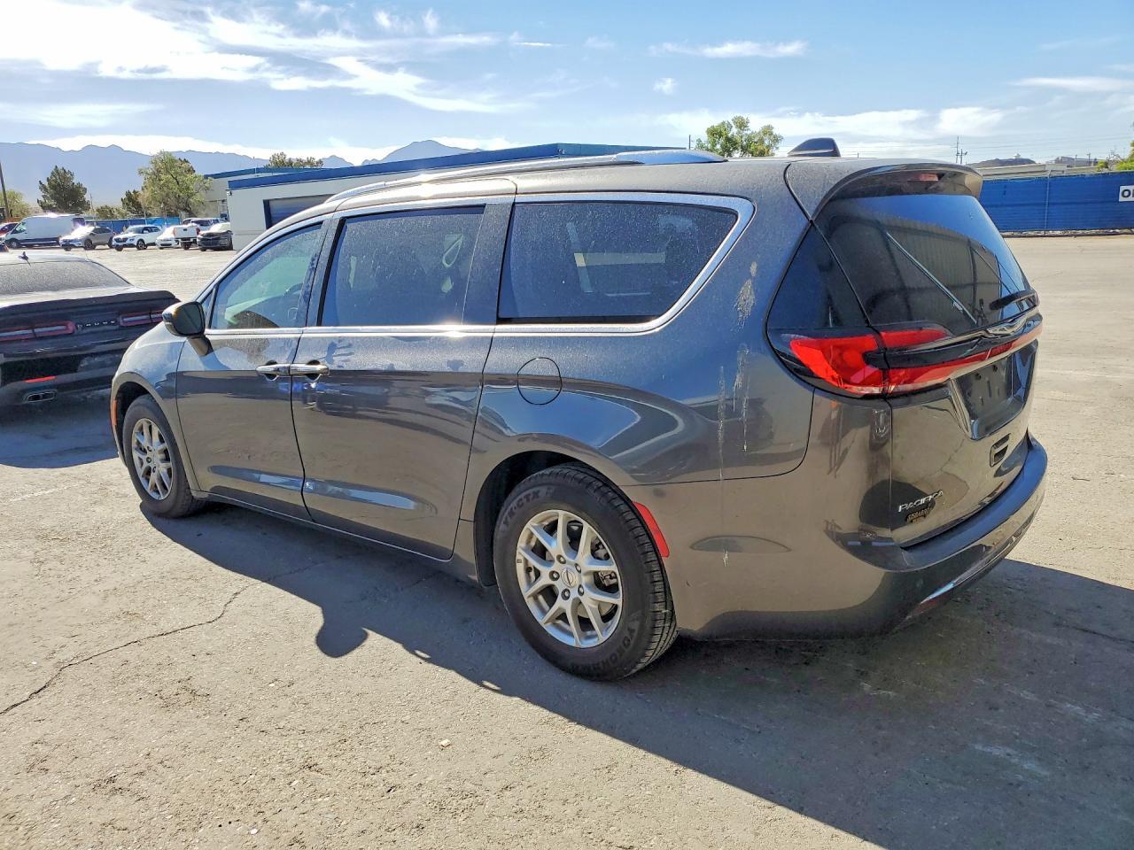 2021 CHRYSLER Pacifica