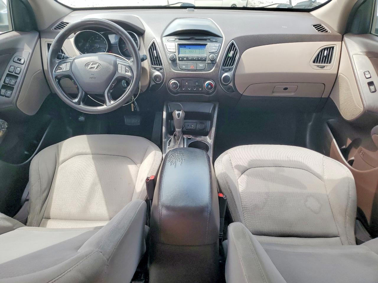 2015 HYUNDAI TUCSON