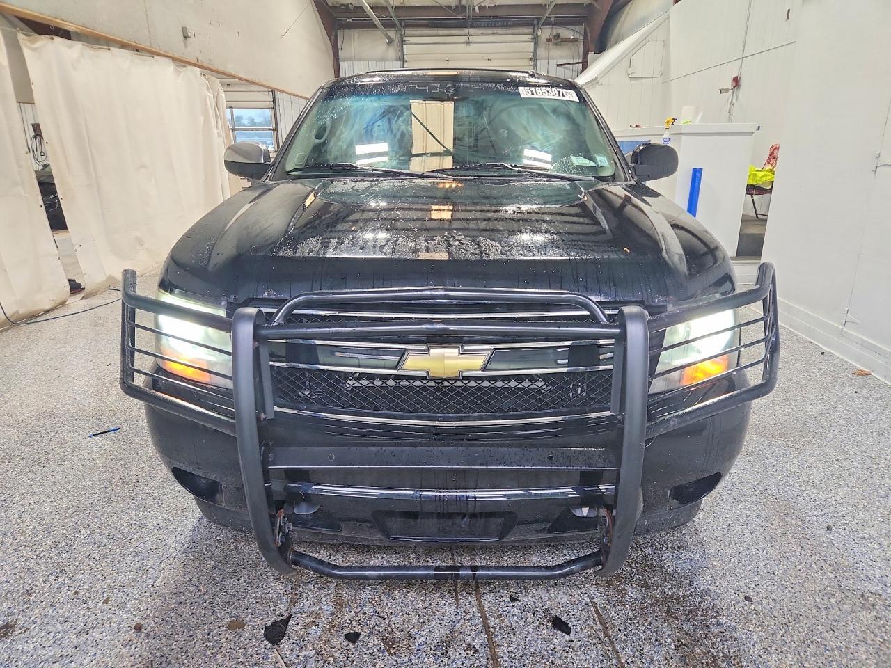 2011 CHEVROLET Tahoe