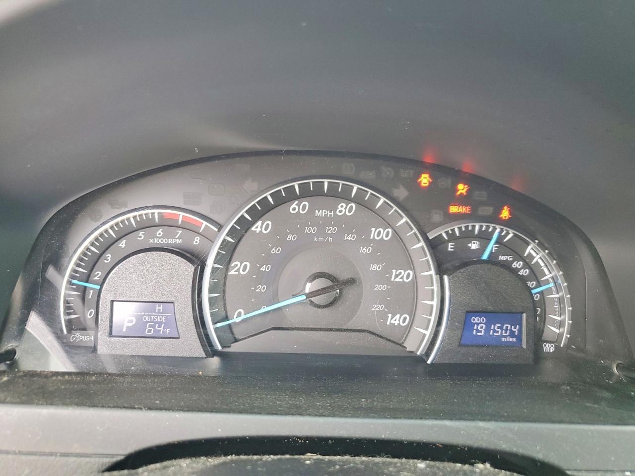 2014 TOYOTA CAMRY