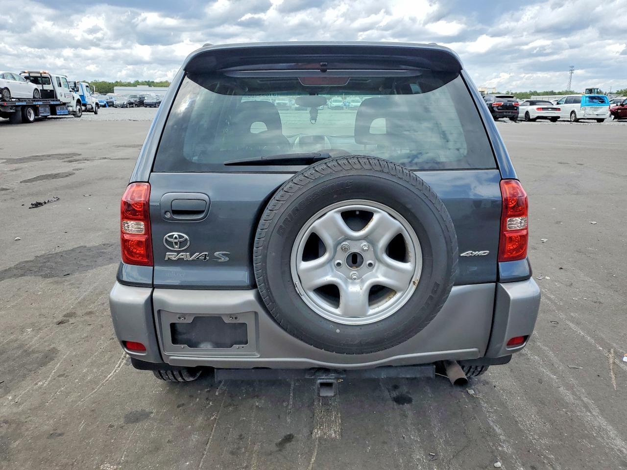 2005 TOYOTA RAV4
