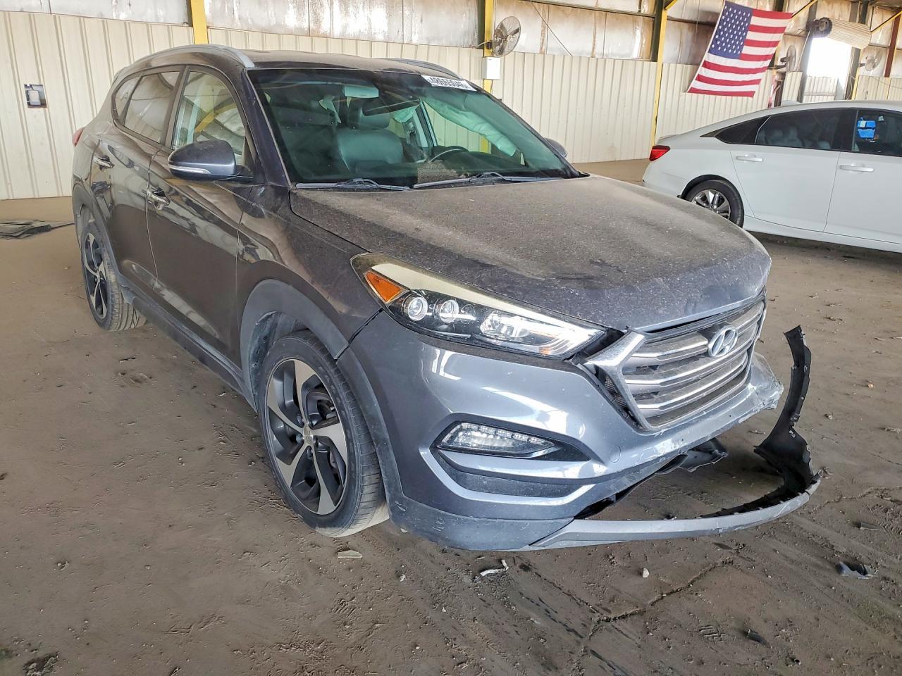 2016 HYUNDAI TUCSON