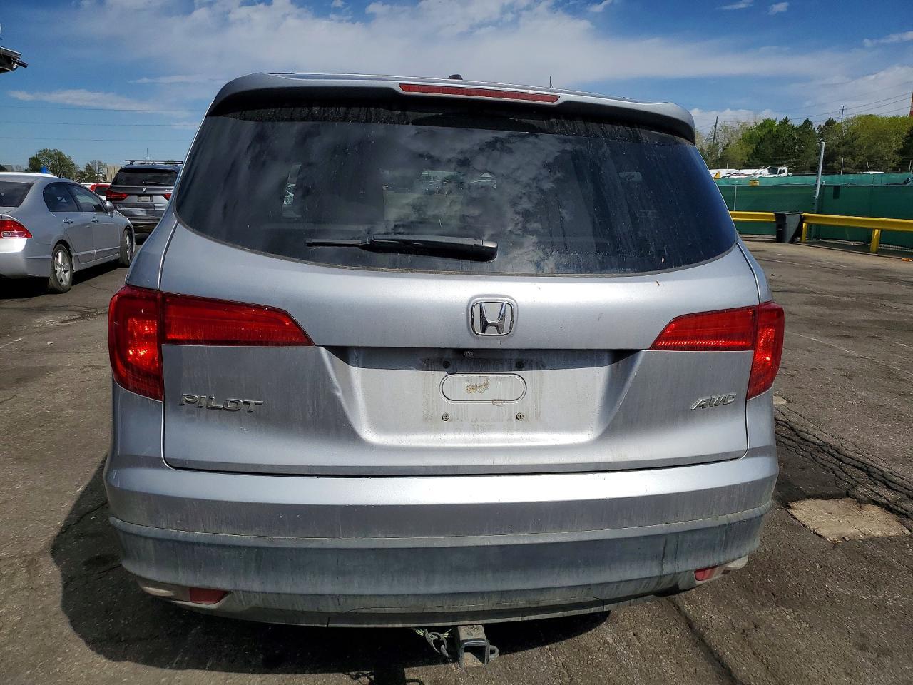 2016 HONDA PILOT