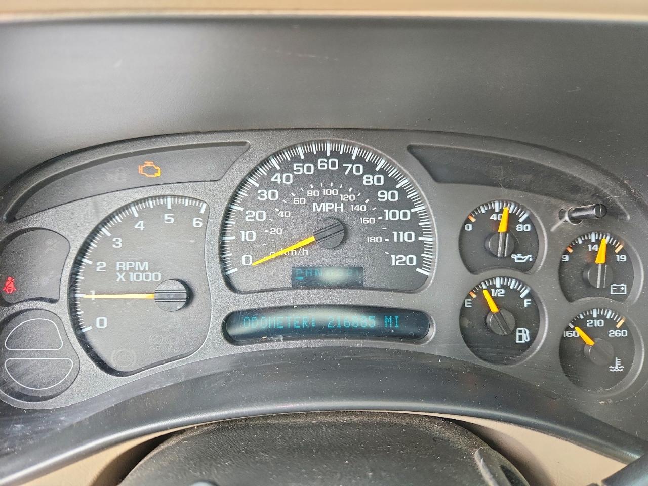 2004 CHEVROLET Suburban