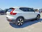 2019 VOLVO XC40
