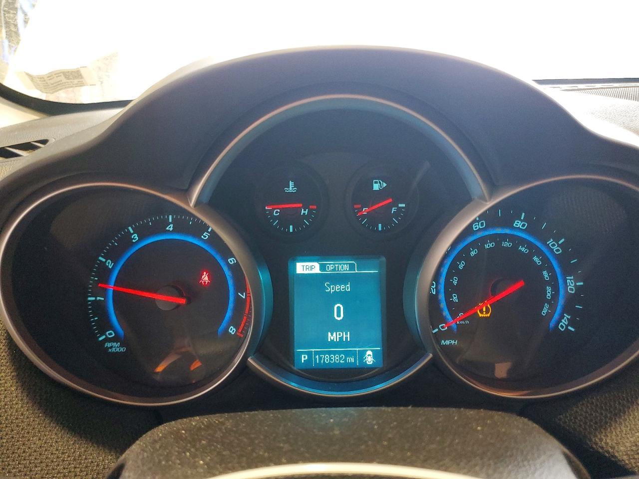 2016 CHEVROLET CRUZE