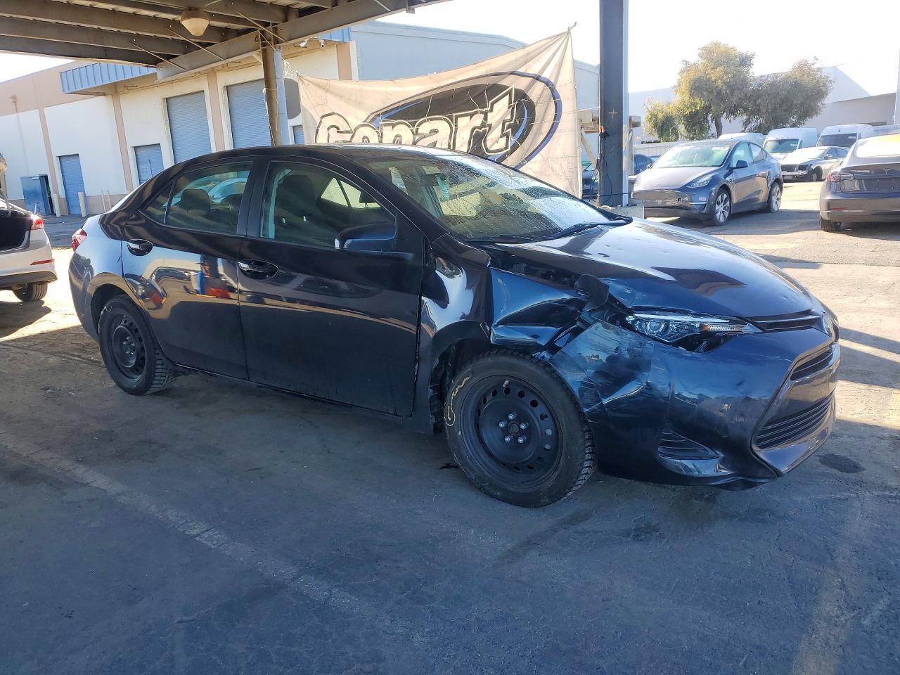 2019 TOYOTA COROLLA