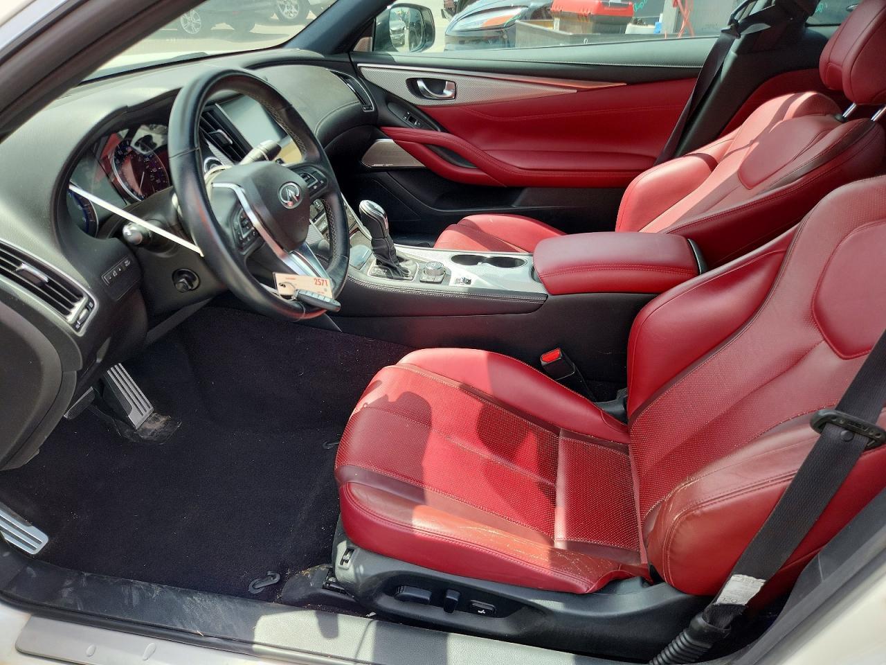 2017 INFINITI Q60