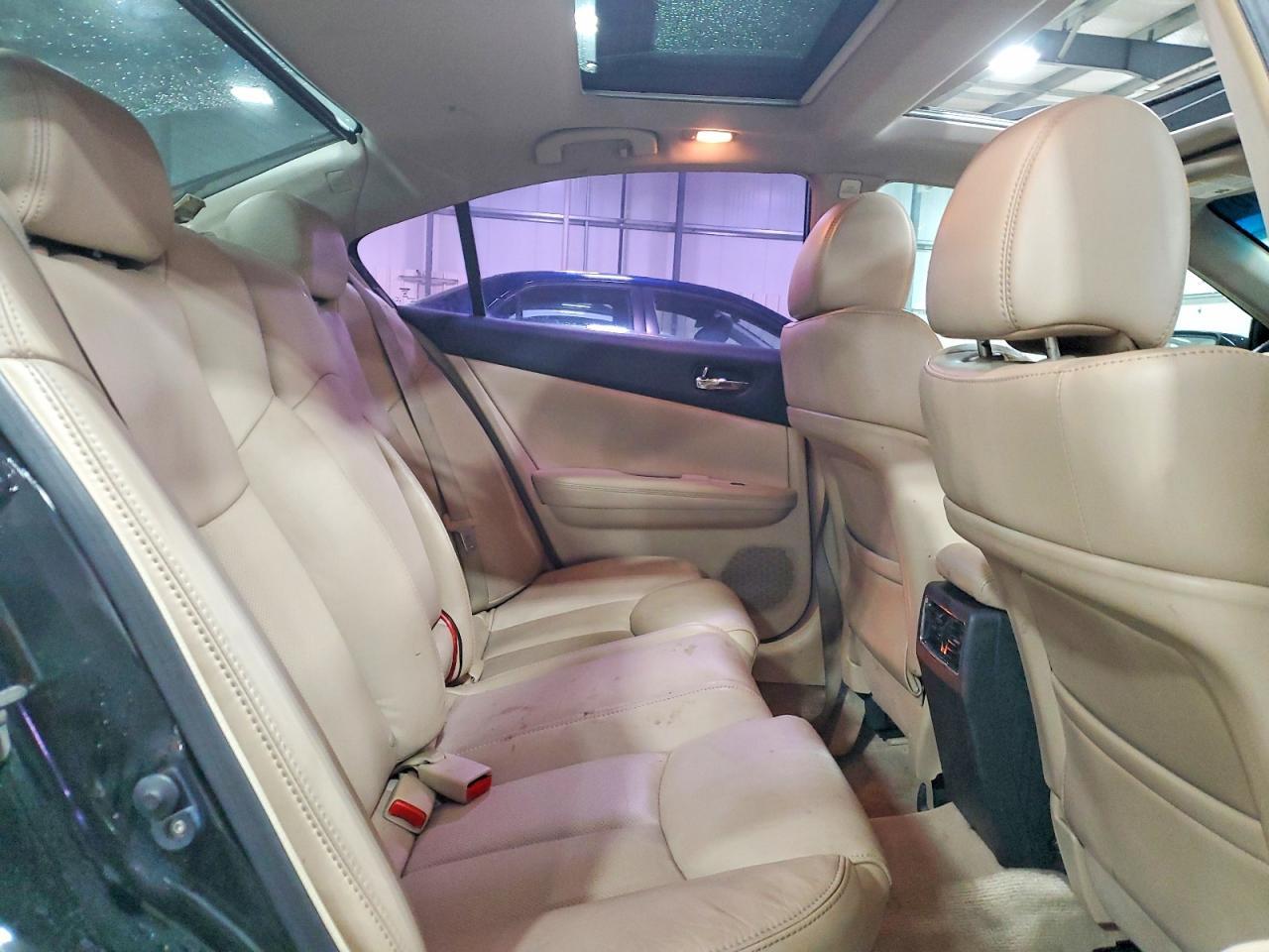 2014 NISSAN Maxima