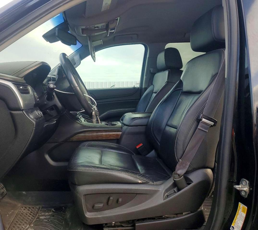 2015 CHEVROLET Suburban