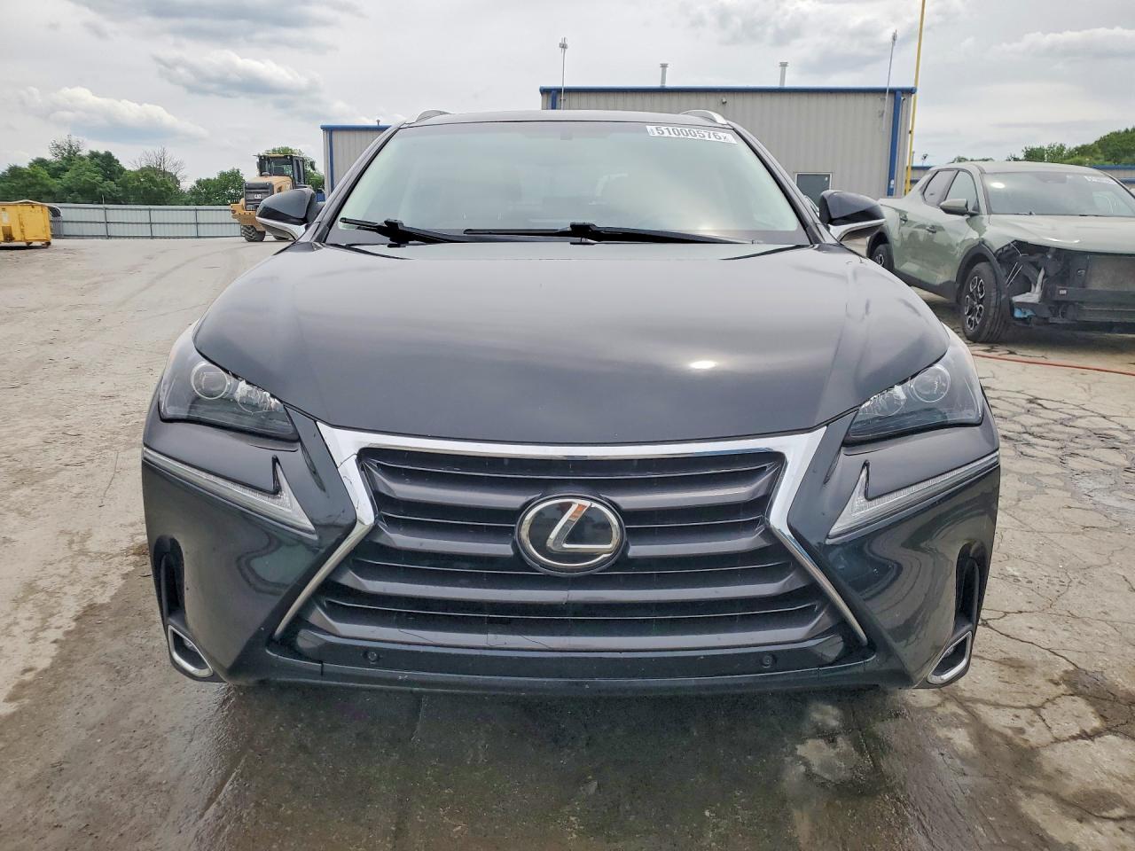 2017 LEXUS NX 200T
