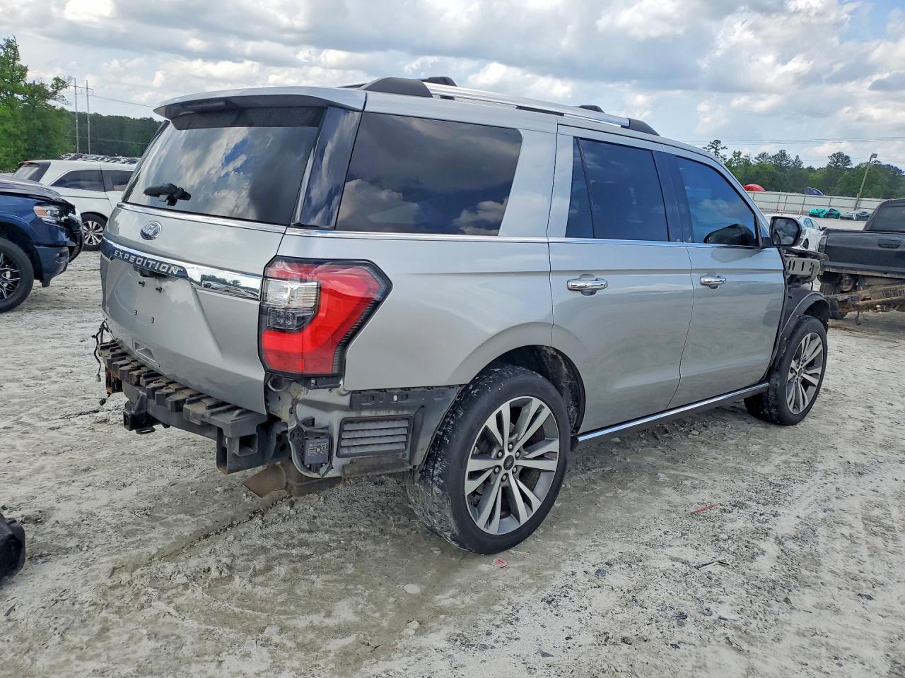 2020 FORD Expedition